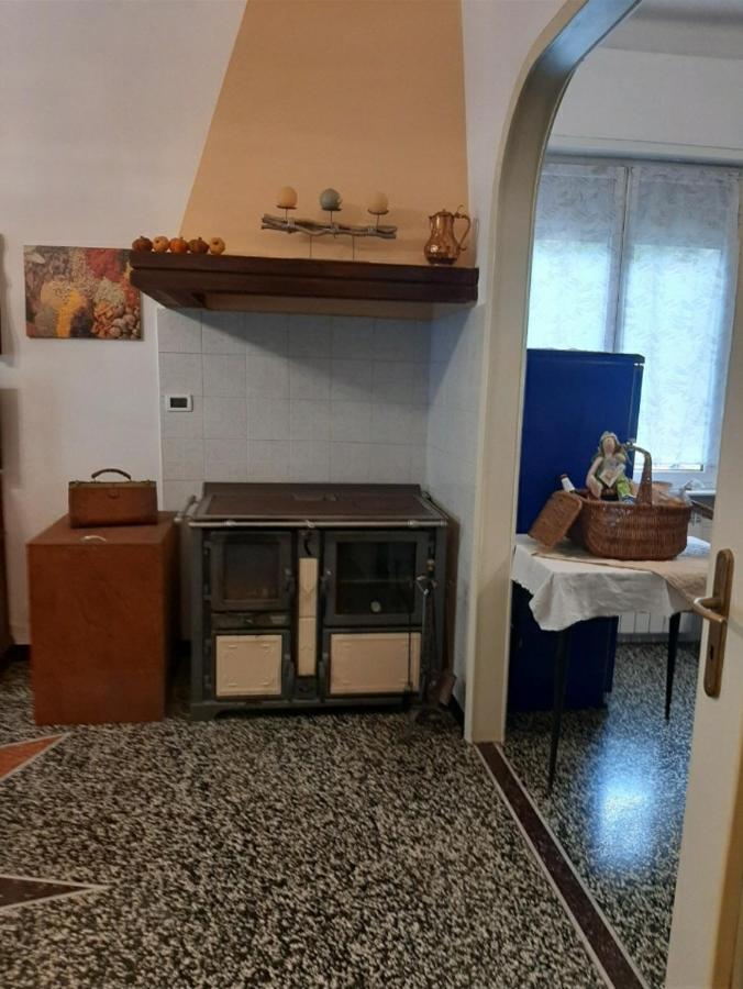Апартаменти La Tana Dei Conigli Serra Ricco Екстер'єр фото