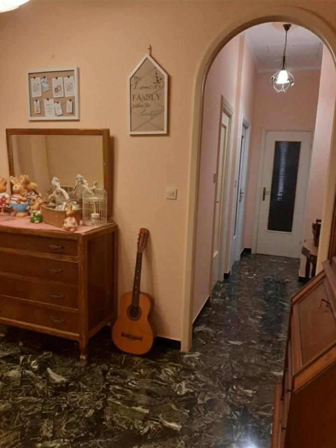Апартаменти La Tana Dei Conigli Serra Ricco Екстер'єр фото